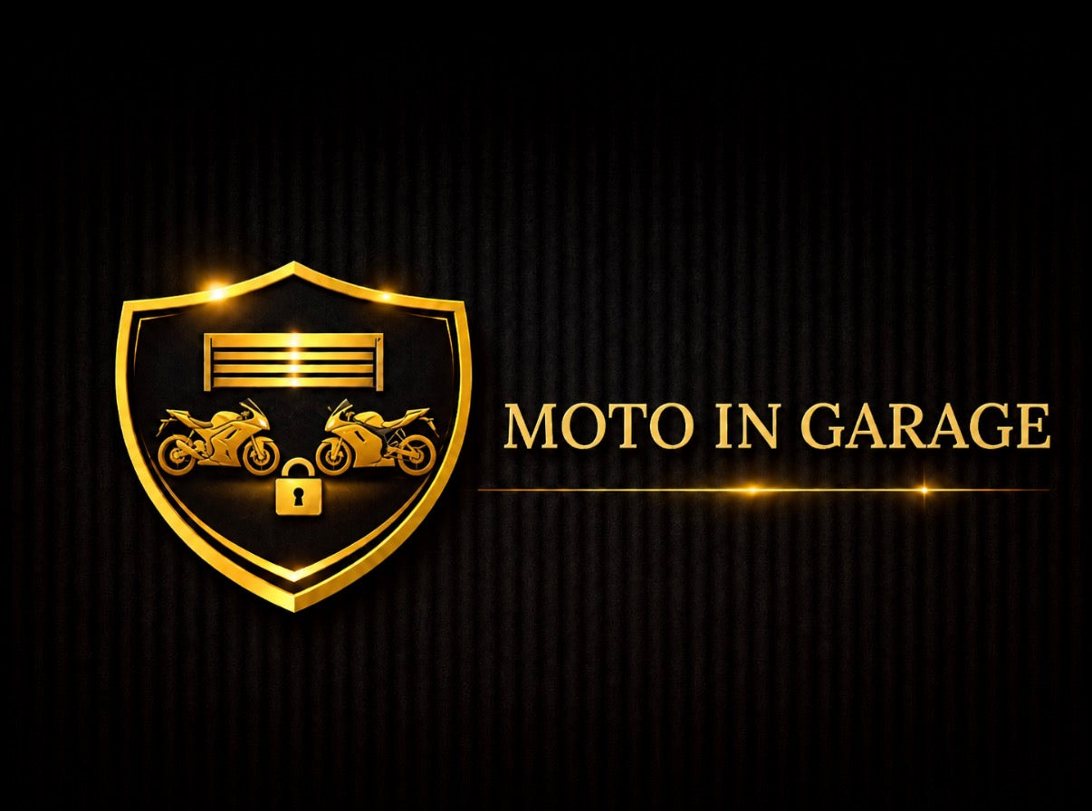 Moto in garage / Motorcycle Garage Storage